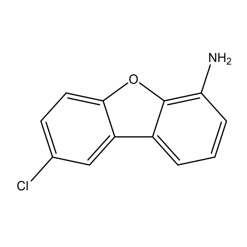 8-Chlórdibenzo[b,d]furán-4-amín